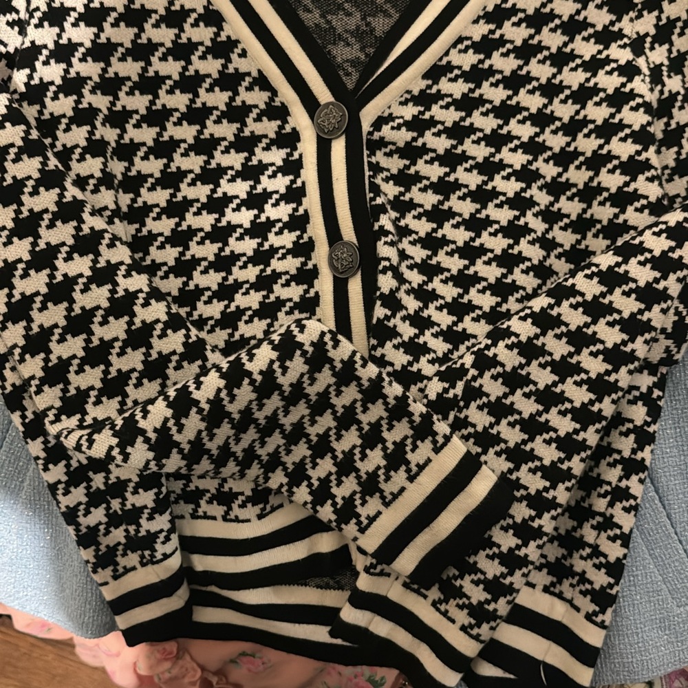 Cyrus Black and Cream Houndstooth Cardigan